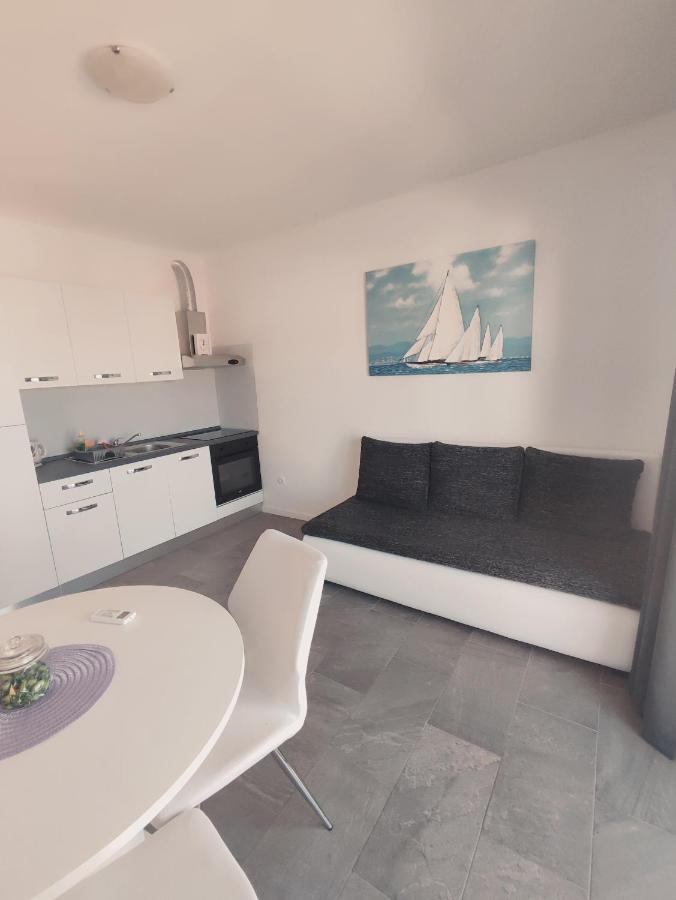 Apartman Providenca - Trogir - Close To Beach Екстериор снимка
