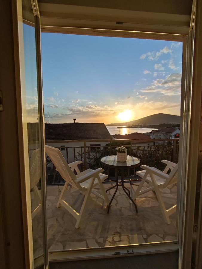 Apartman Providenca - Trogir - Close To Beach Екстериор снимка
