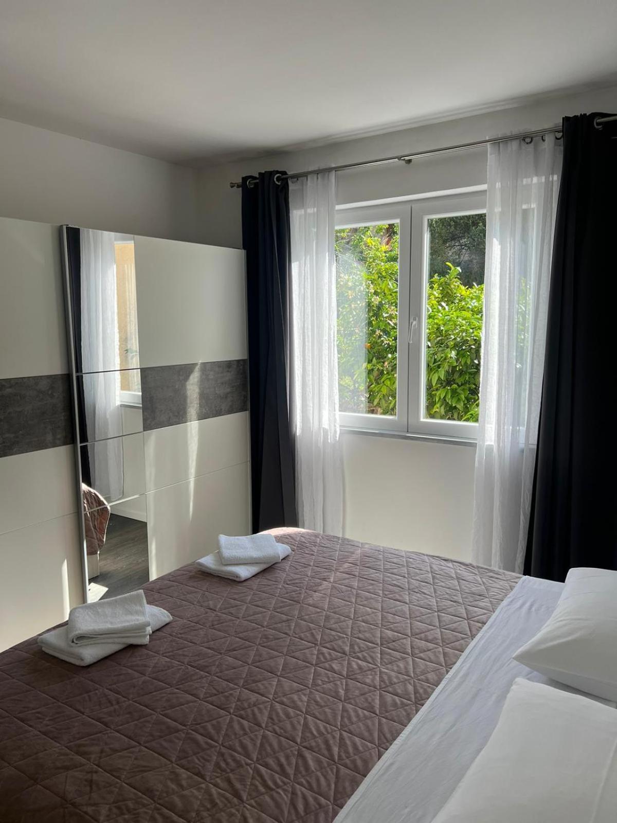 Apartman Providenca - Trogir - Close To Beach Екстериор снимка